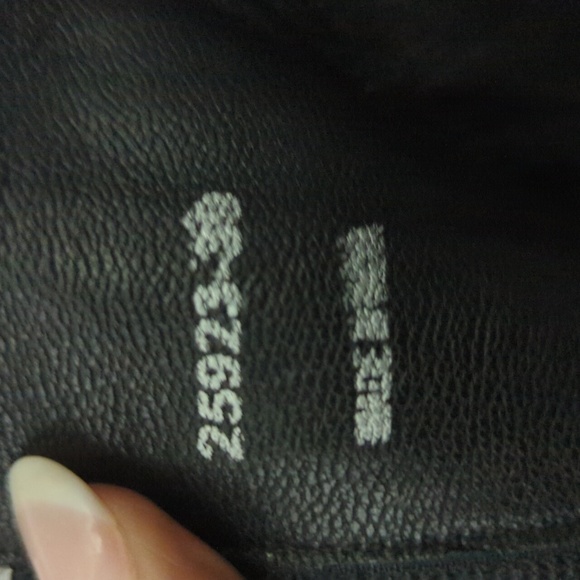 Cavalli Class Black Leather Cortina Platform Lug Boots...Size EU 39(US 8.5-9) - Picture 9 of 9